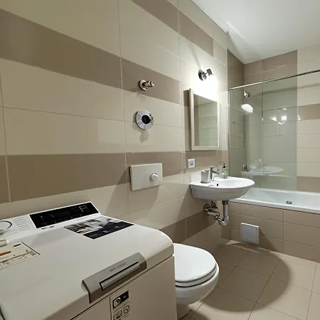2 Bedroom -parking Location