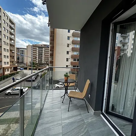 2 Bedroom -parking Location * Brassó